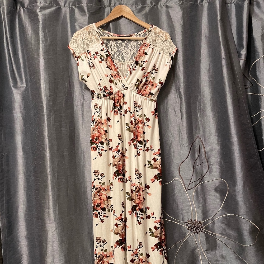 Floral Maternity Dress